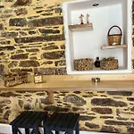 κυθνος δρυοπίδα, στούντιο χατζής *
