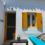 κυθνος δρυοπίδα, στούντιο χατζής * Dhriopis