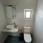 κυθνος δρυοπίδα, στούντιο χατζής Dhriopís