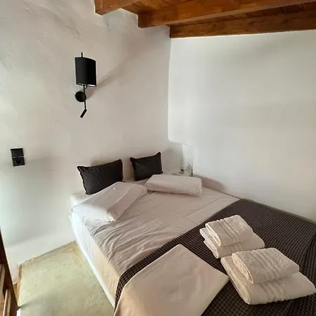 κυθνος δρυοπίδα, στούντιο χατζής Holiday home *