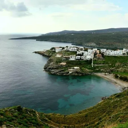 κυθνος δρυοπίδα, στούντιο χατζής